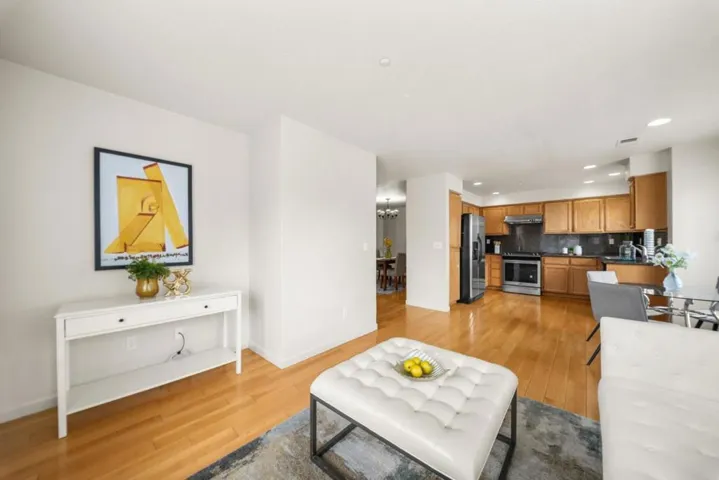 1295 Koi Terrace, Fremont, California 94536