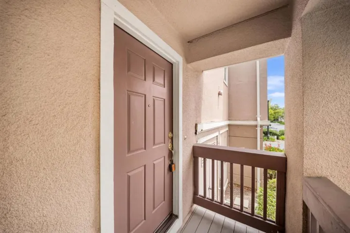 1295 Koi Terrace, Fremont, California 94536