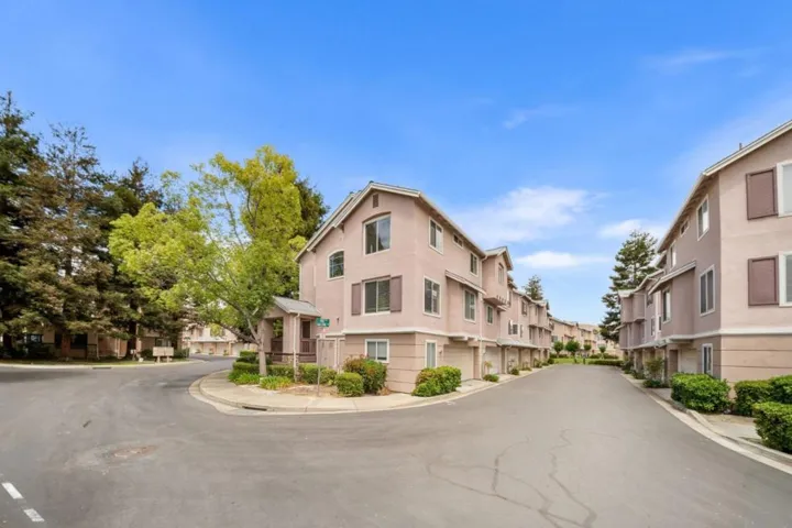 1295 Koi Terrace, Fremont, California 94536