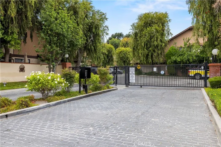 24835 Apple Street F, Newhall, California 91321