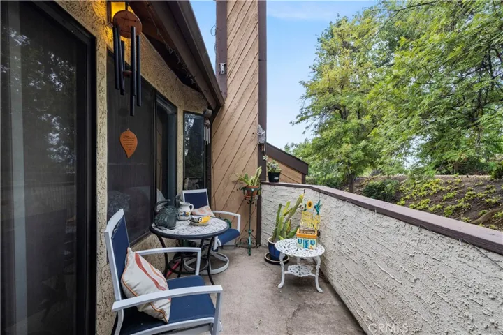 24835 Apple Street F, Newhall, California 91321