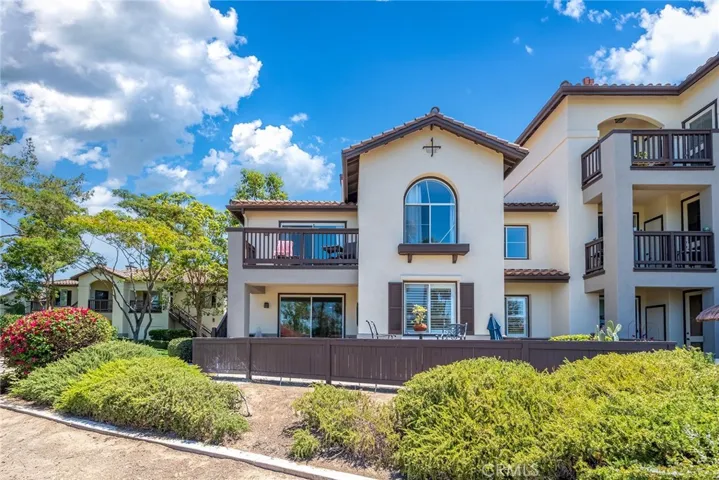 2960 Champion 904, Tustin, California 92782