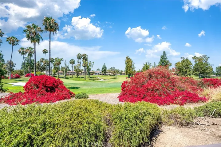 2960 Champion 904, Tustin, California 92782