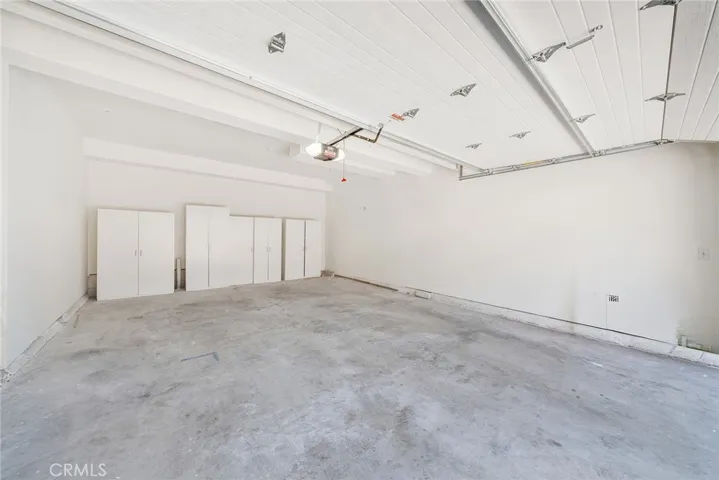 2960 Champion 904, Tustin, California 92782