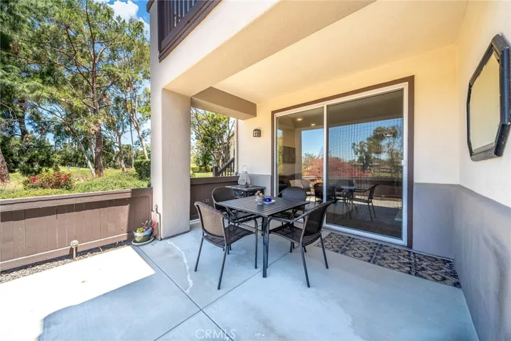 2960 Champion 904, Tustin, California 92782