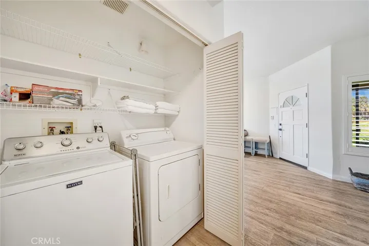 2960 Champion 904, Tustin, California 92782