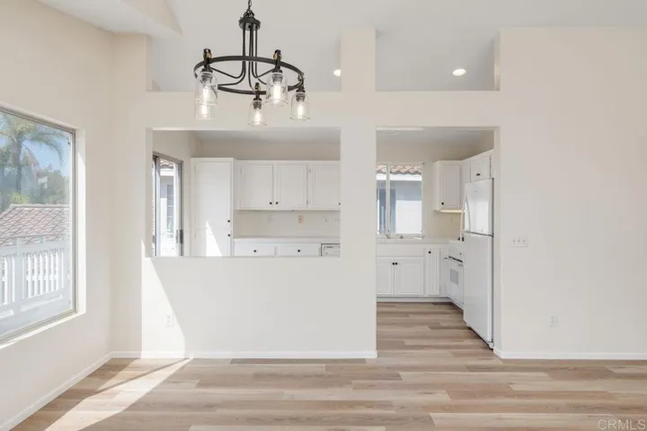116 Silvercreek Drive, Santee, California 92071