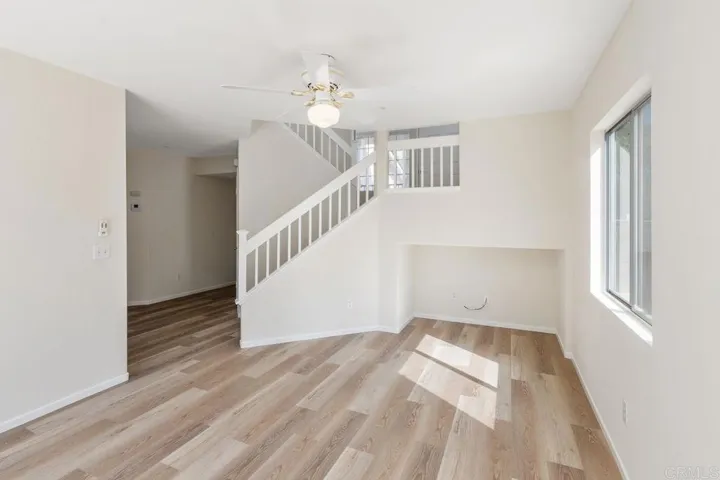 116 Silvercreek Drive, Santee, California 92071