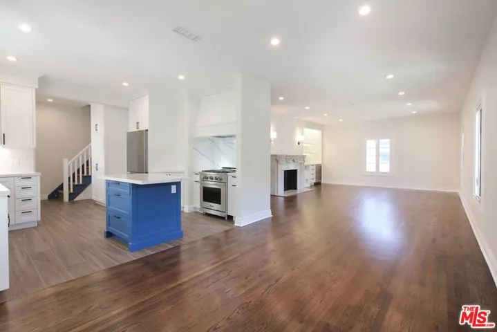 442 S Roxbury Drive A, Beverly Hills, California 90212