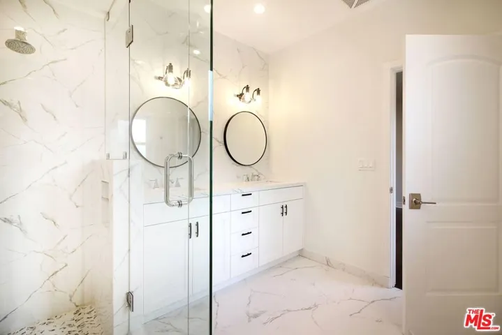 442 S Roxbury Drive A, Beverly Hills, California 90212