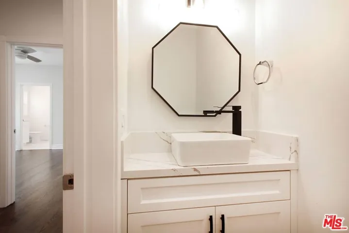 442 S Roxbury Drive A, Beverly Hills, California 90212