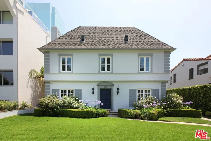 442 S Roxbury Drive A, Beverly Hills, California 90212