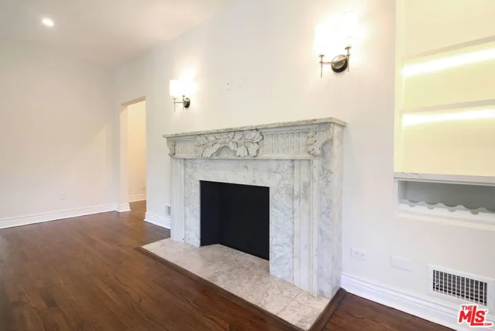 442 S Roxbury Drive A, Beverly Hills, California 90212
