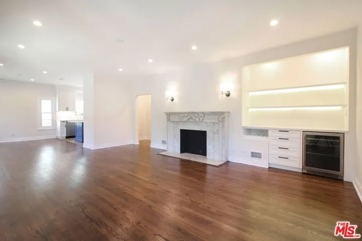 442 S Roxbury Drive A, Beverly Hills, California 90212