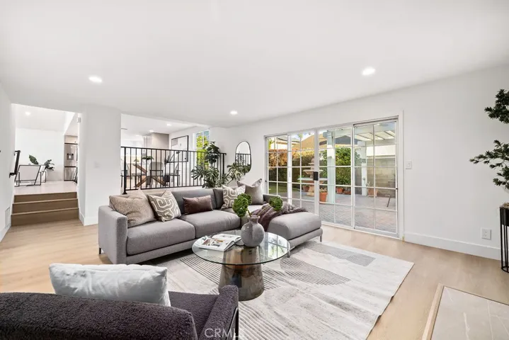 6882 Loyola, Huntington Beach, California 92647