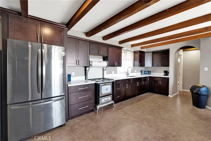 25623 Santa Rosa, Apple Valley, California 92308