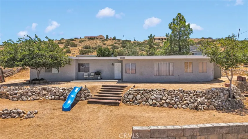 25623 Santa Rosa, Apple Valley, California 92308