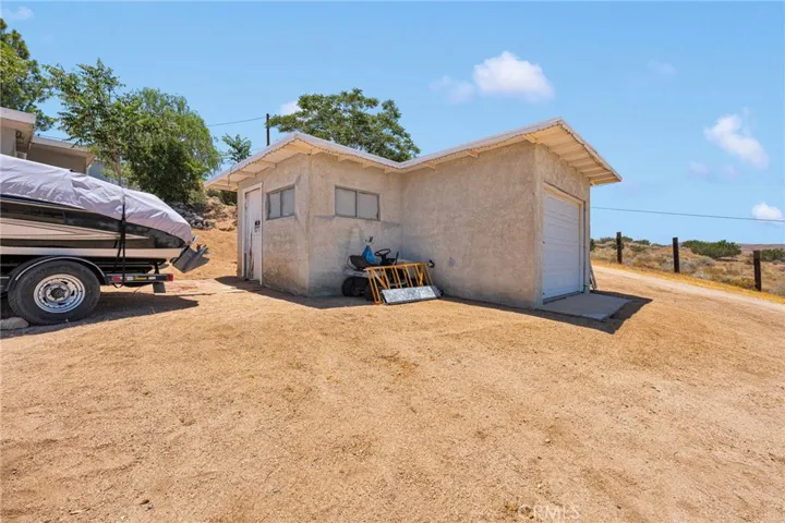 25623 Santa Rosa, Apple Valley, California 92308