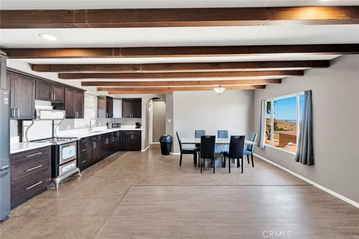25623 Santa Rosa, Apple Valley, California 92308