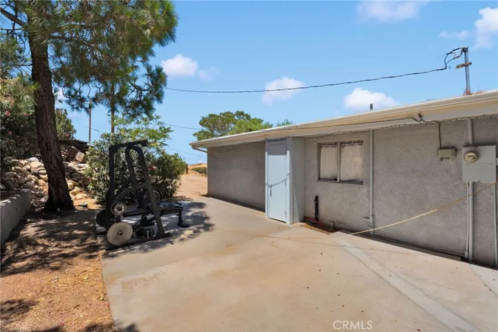 25623 Santa Rosa, Apple Valley, California 92308
