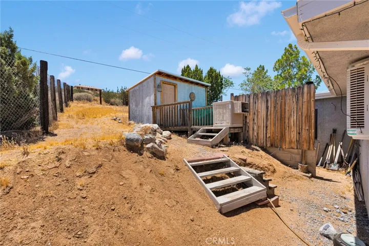 25623 Santa Rosa, Apple Valley, California 92308