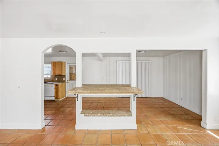25567 Main, Barstow, California 92311
