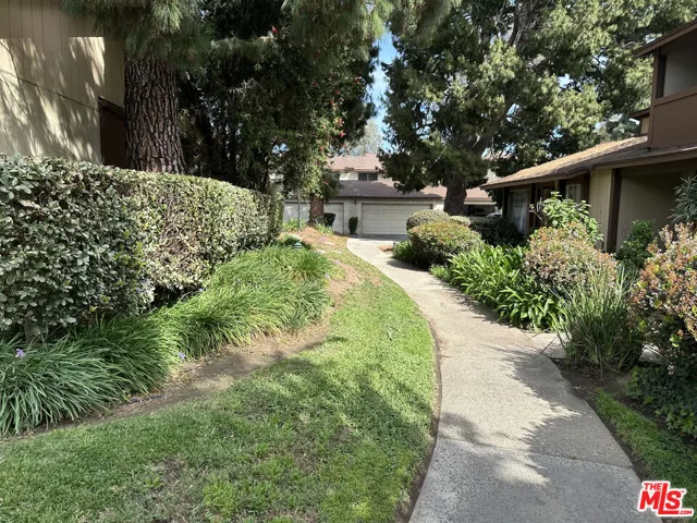 8705 Cedros Avenue 8, Panorama City, California 91402