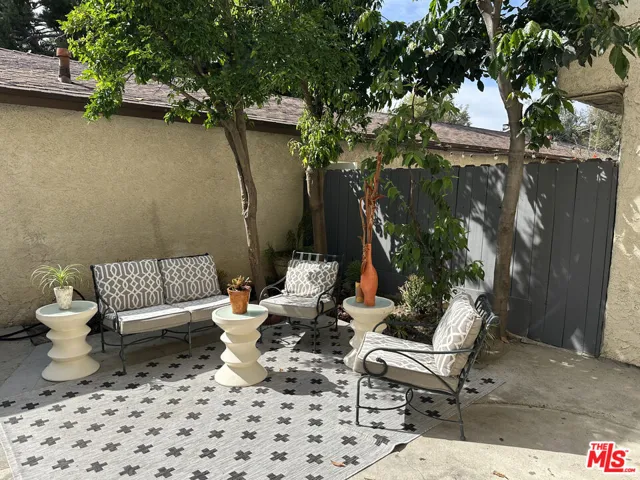 8705 Cedros Avenue 8, Panorama City, California 91402