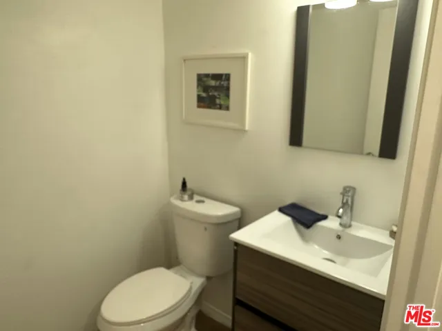 8705 Cedros Avenue 8, Panorama City, California 91402