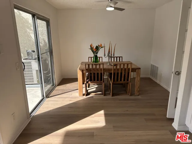 8705 Cedros Avenue 8, Panorama City, California 91402
