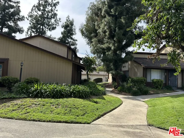 8705 Cedros Avenue 8, Panorama City, California 91402