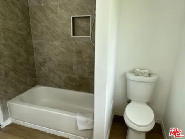 8705 Cedros Avenue 8, Panorama City, California 91402