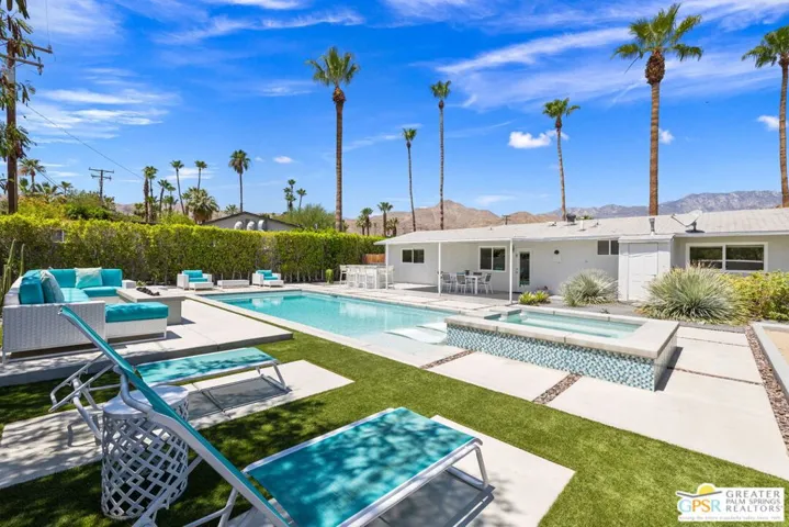 37512 Bankside Drive, Cathedral City, California 92234