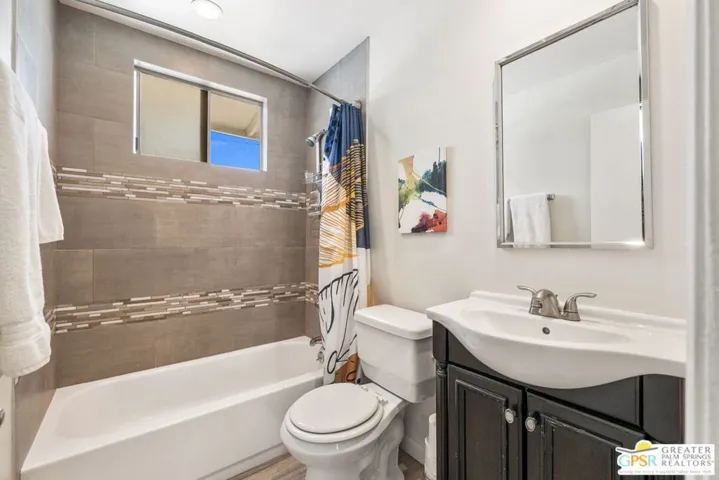 37512 Bankside Drive, Cathedral City, California 92234