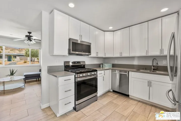 37512 Bankside Drive, Cathedral City, California 92234