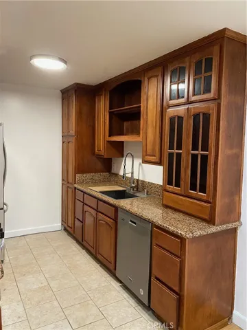 310 N Jackson Street 104, Glendale, California 91206