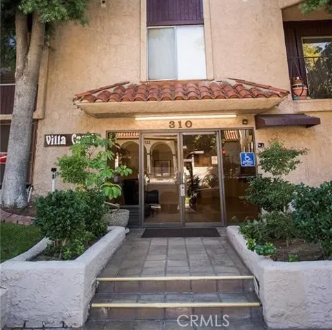 310 N Jackson Street 104, Glendale, California 91206