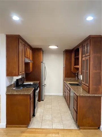 310 N Jackson Street 104, Glendale, California 91206