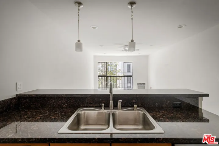 10982 Roebling Avenue 436, Los Angeles, California 90024