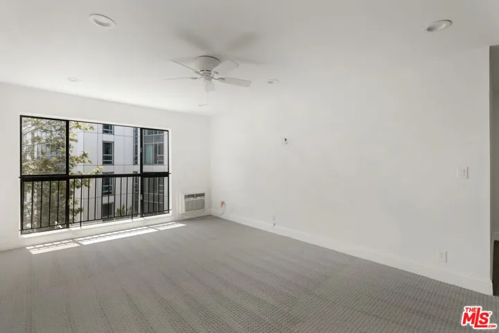 10982 Roebling Avenue 436, Los Angeles, California 90024