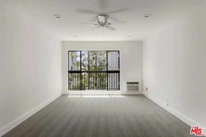 10982 Roebling Avenue 436, Los Angeles, California 90024