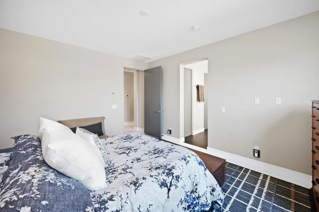 77431 Huntley-24