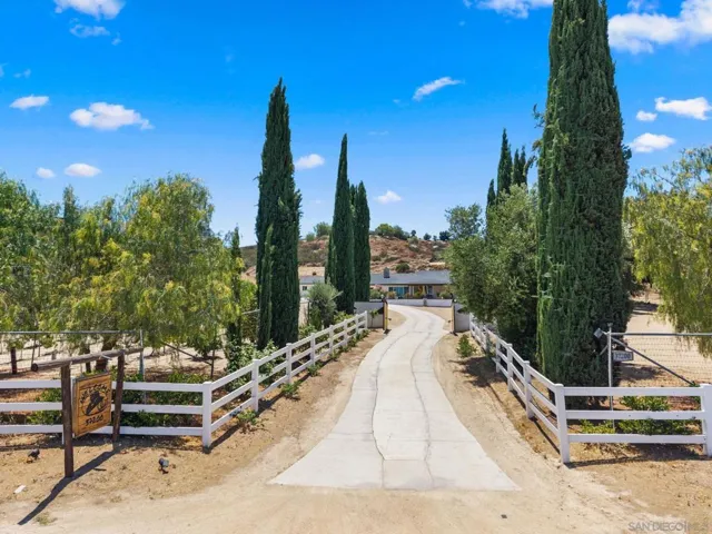 37200 Mesa Rd, Temecula, California 92592