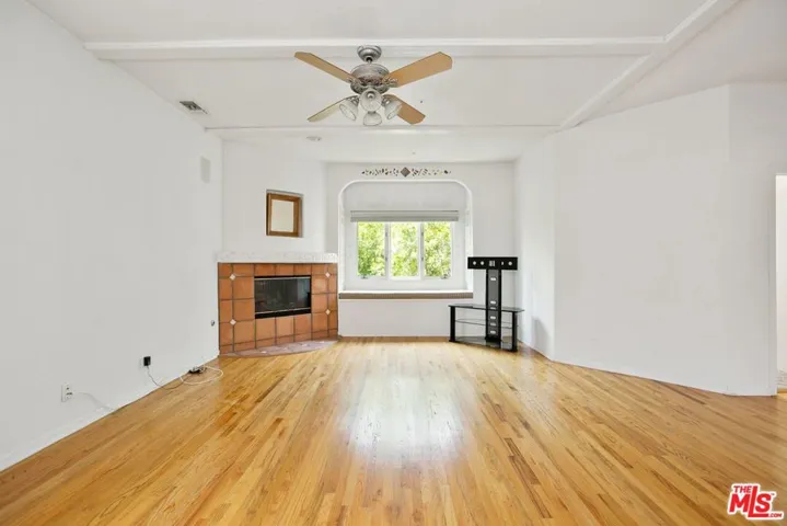 333 S Mccarty Drive, Beverly Hills, California 90212