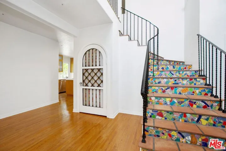 333 S Mccarty Drive, Beverly Hills, California 90212