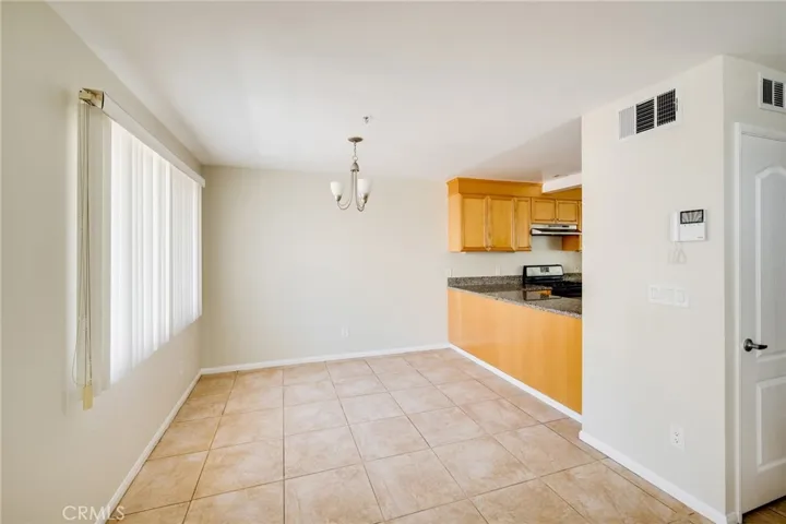 1011 Thompson Avenue C, Glendale, California 91201
