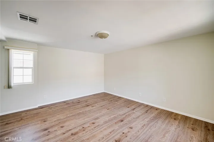 1011 Thompson Avenue C, Glendale, California 91201