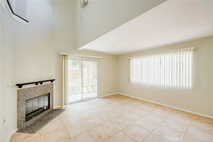 1011 Thompson Avenue C, Glendale, California 91201