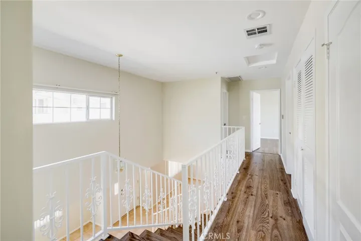 1011 Thompson Avenue C, Glendale, California 91201