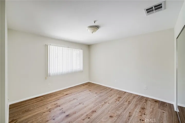 1011 Thompson Avenue C, Glendale, California 91201